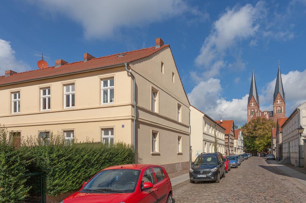 Altstadt Ferienwohnung Neuruppin Extérieur photo